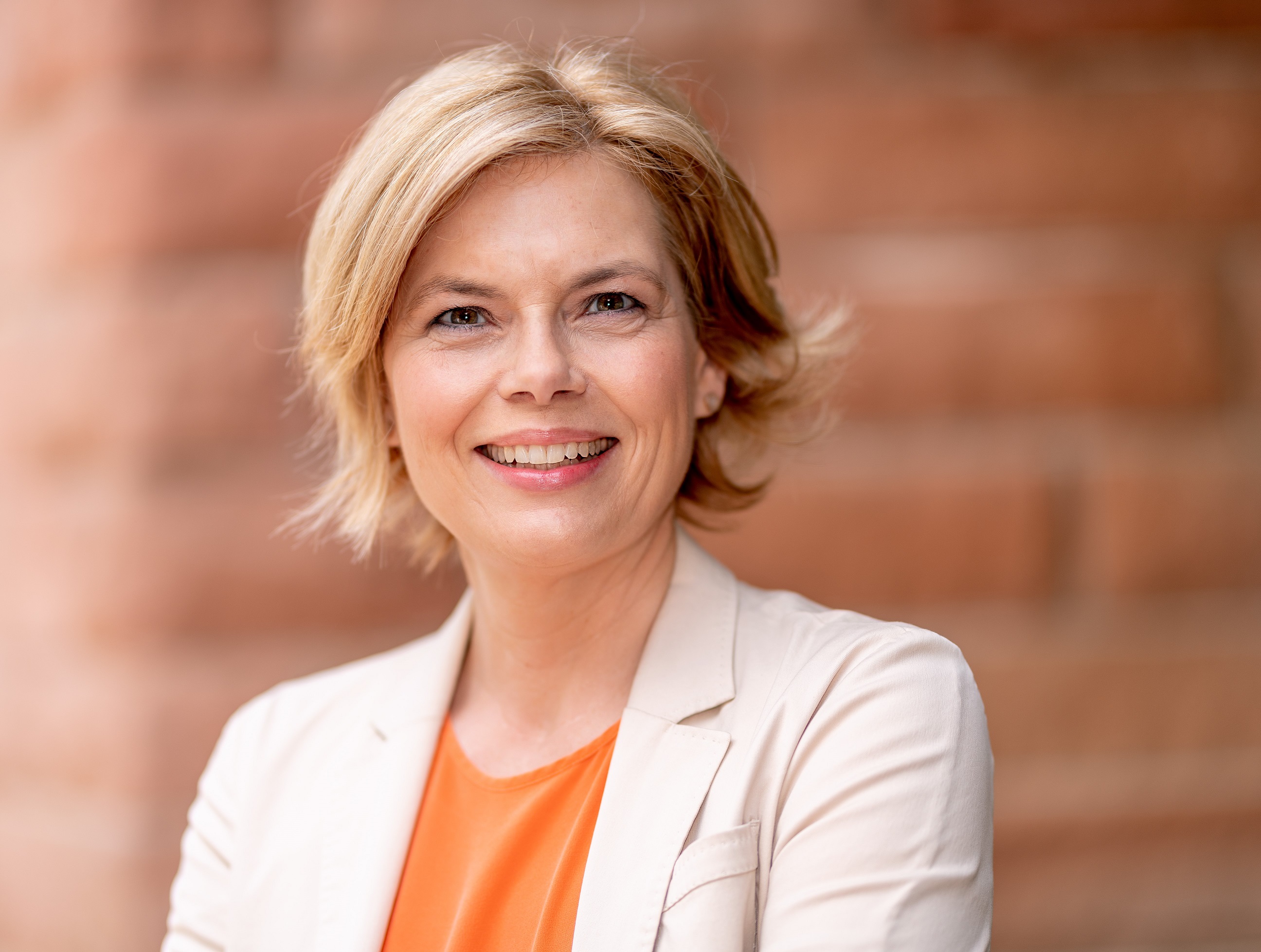 Julia Klöckner MdB – Wirtschaftspolitische
Sprecherin der CDU/CSU-Bundestagsfraktion
& Bundeschatzmeisterin der CDU